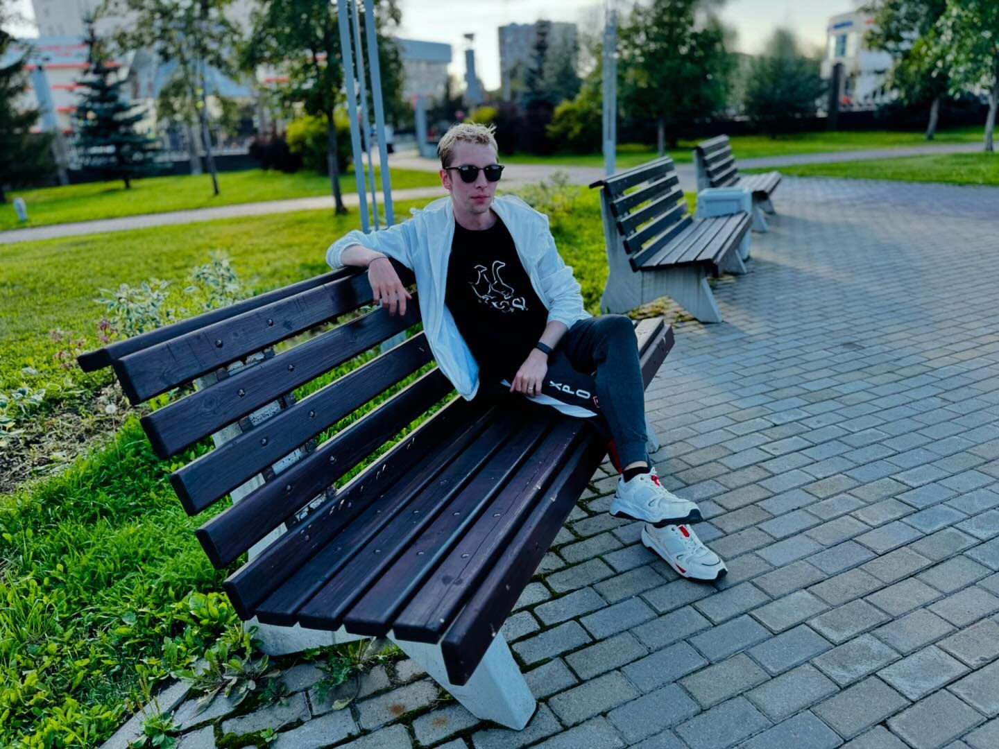 maxon_1st in LOOKY. #twigger_ramzier,#singer,#drummer,#музыкант,#барабанщик,#2024,#summer,#лето,#august,#август,#екб,#екатеринбург,#photo,#фото,#sunny,#фонтан,#walk,#walking,#прогулка,#фотосессия,#photosession,#weekends,#выходные,#city,#город,#town,#iphone,#iphone15pro,#park,#парк. #twigger_ramzier #si...