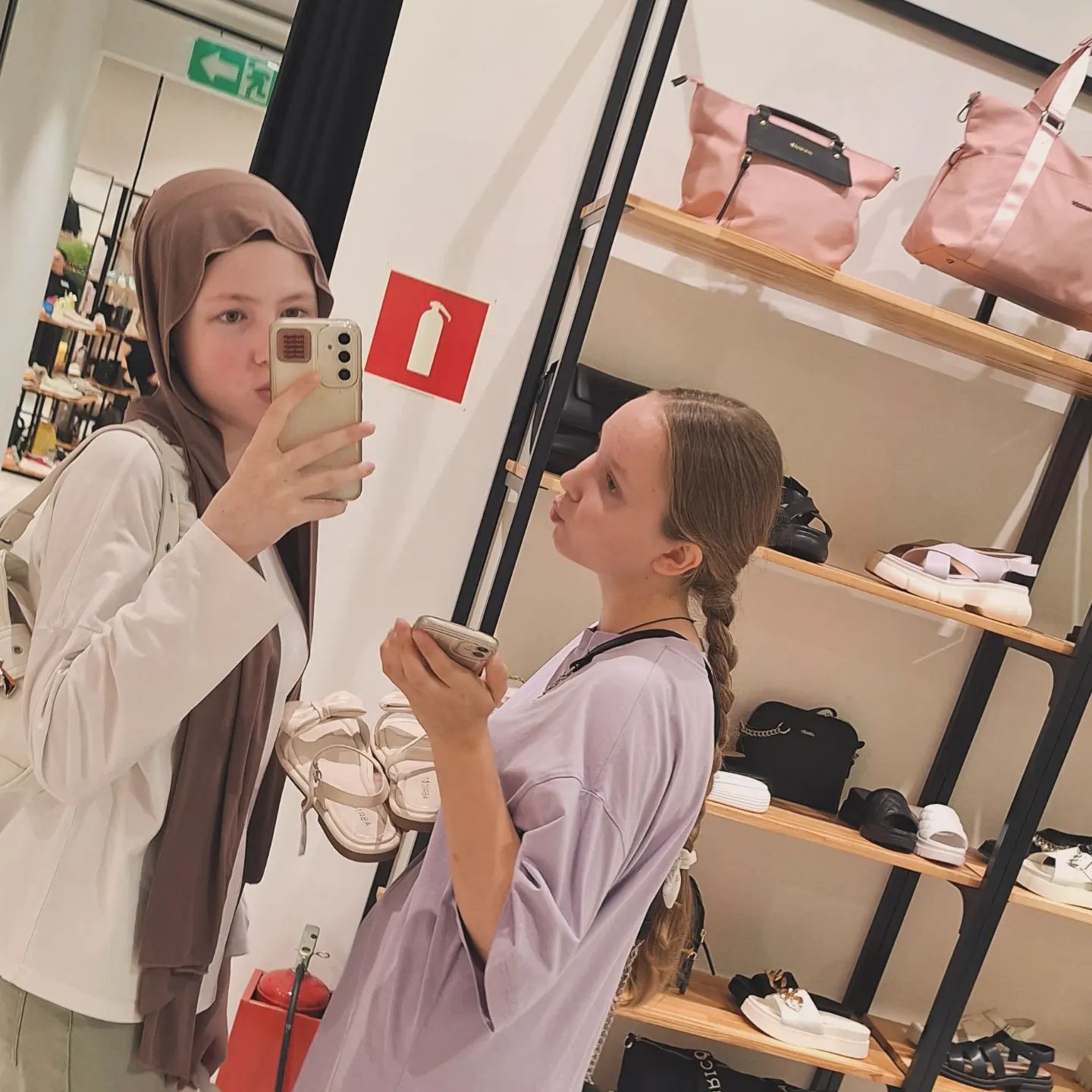 asyll_ibr в LOOKY. . 😗