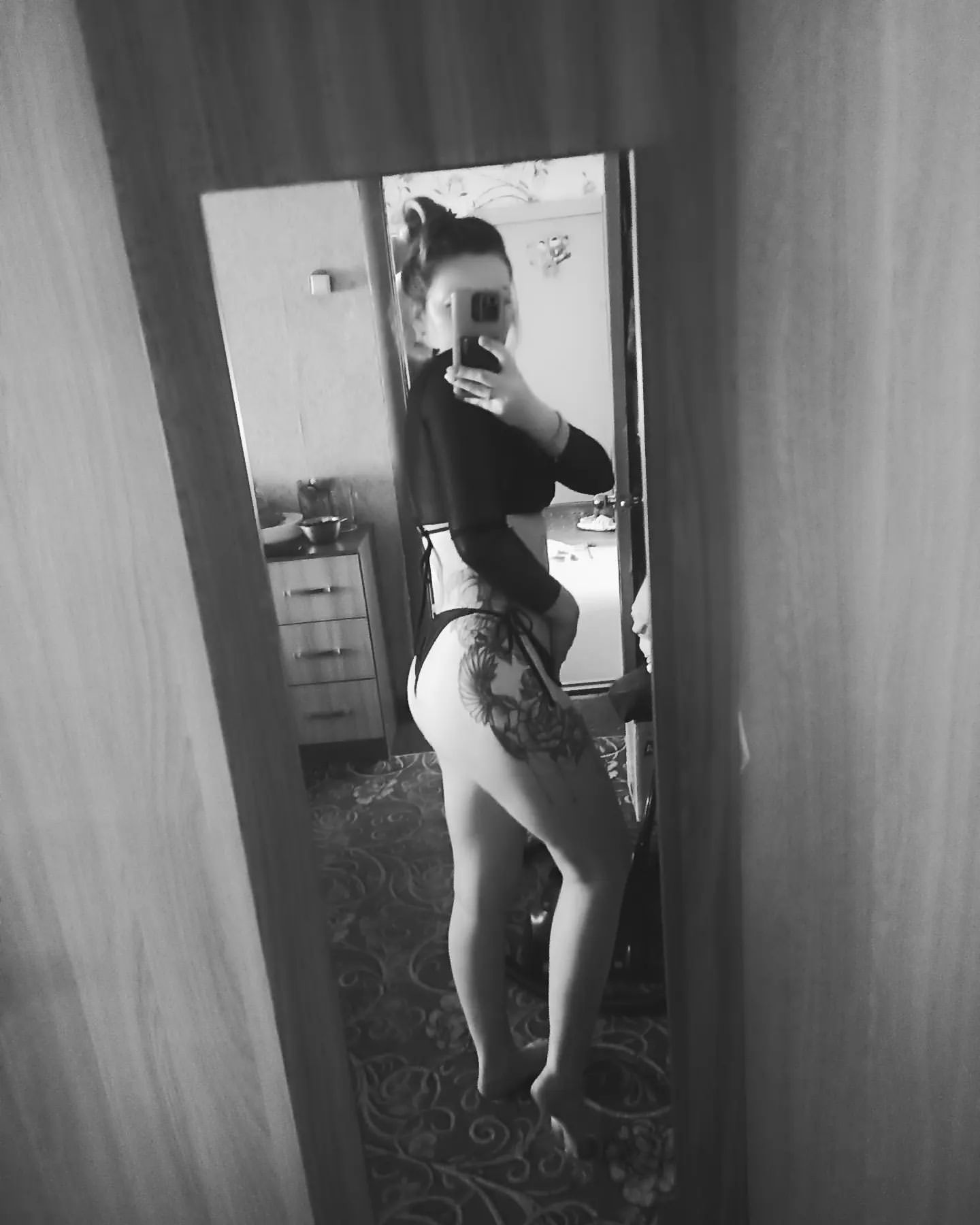 ekaterina.velikay in LOOKY. . null
