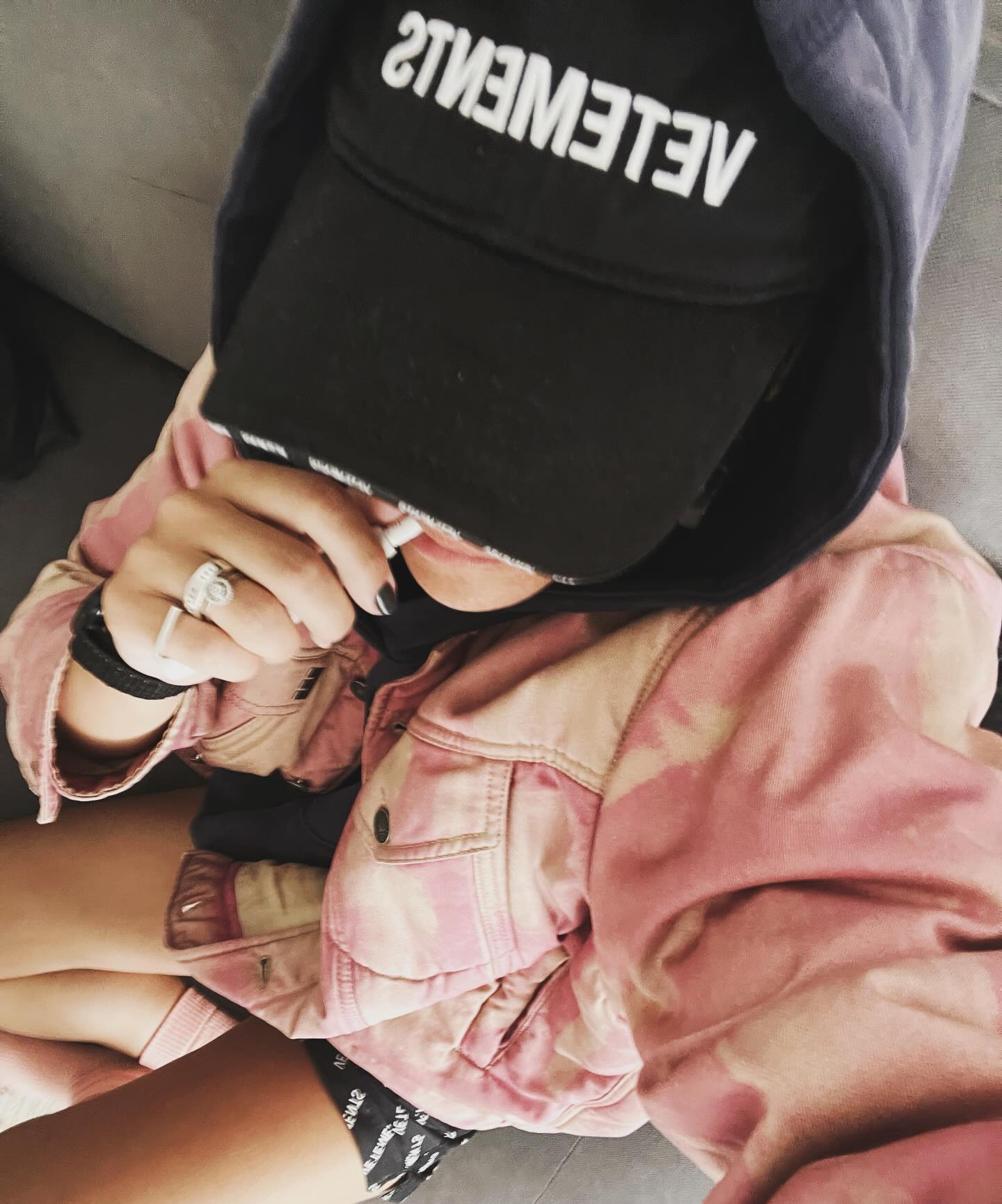 re__rare в LOOKY. . 🖤