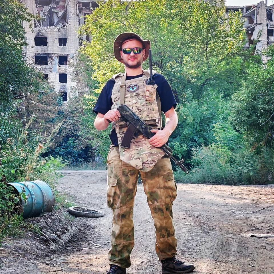 nikolaymrklimston в LOOKY. . null