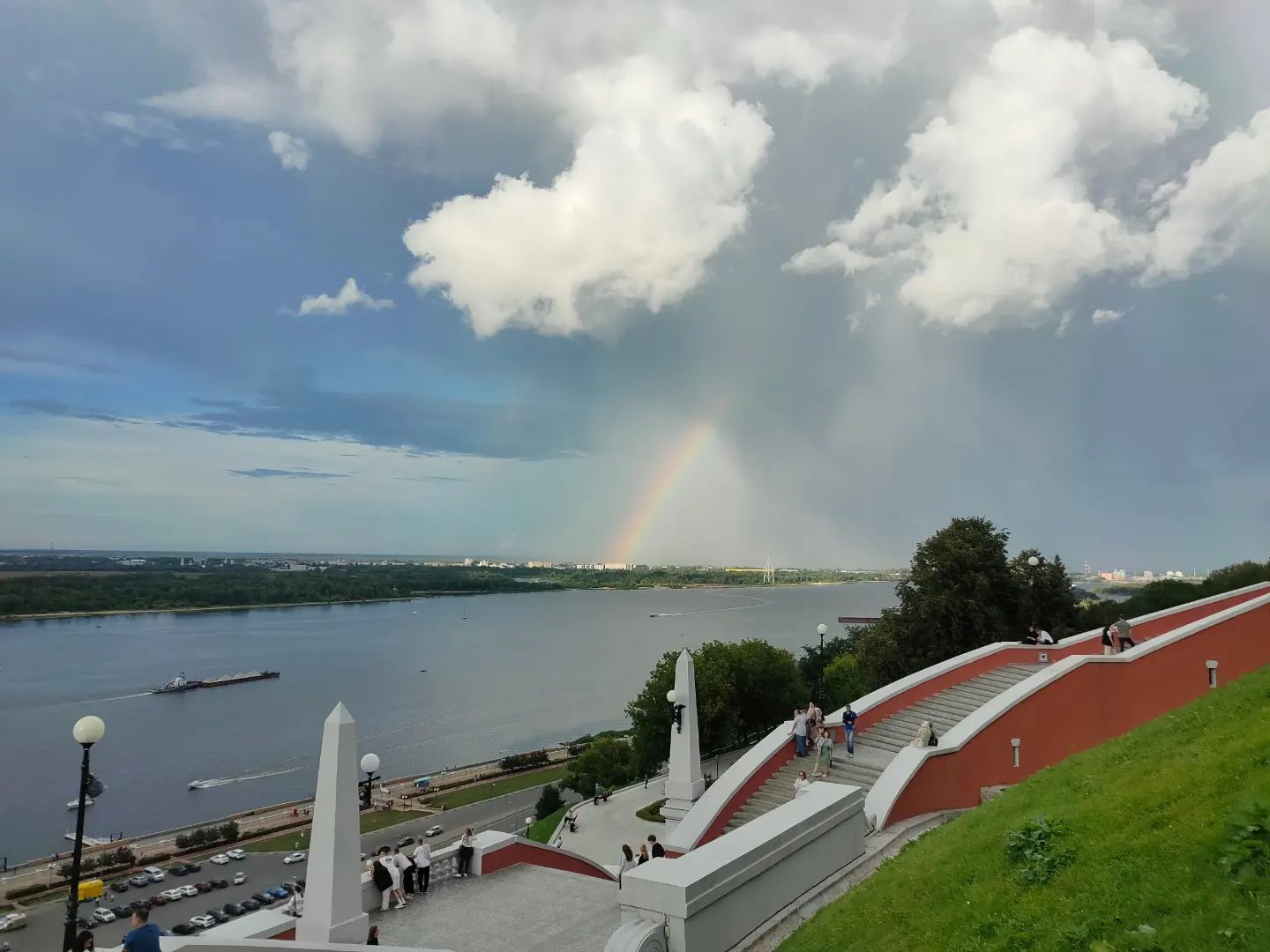 Когда внезапно в выходной в городе)