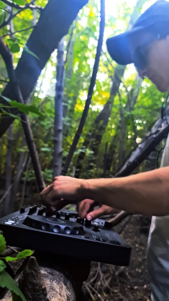 damanskybeats в LOOKY. #reels,#music,#naturemusic,#life,#music,#sddov. #reels #music #natur...