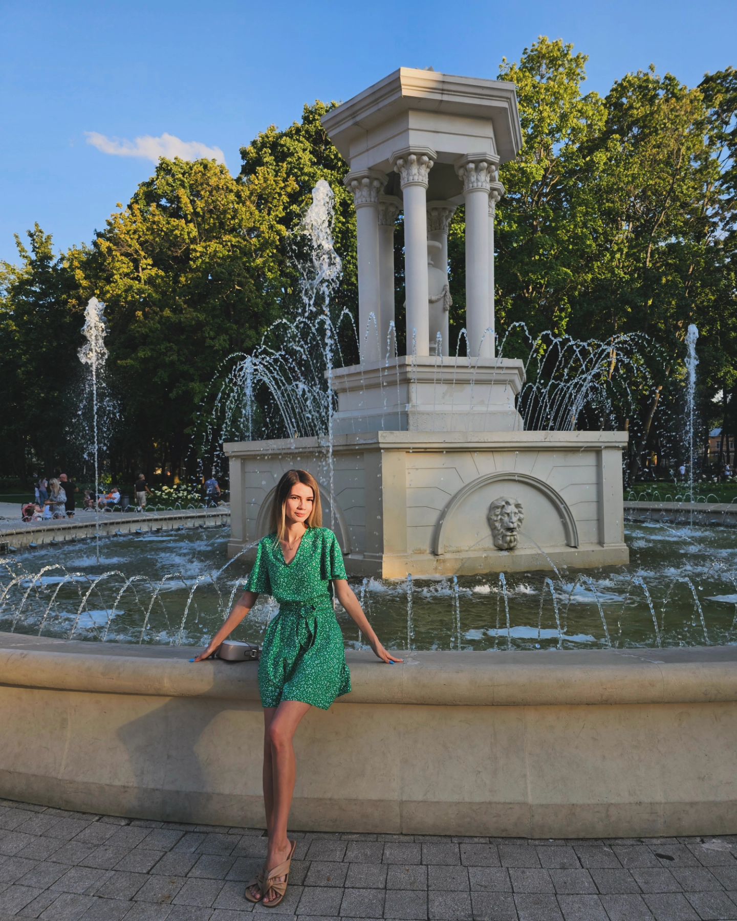 elena_lena_lenochek_ в LOOKY. . ⛲️