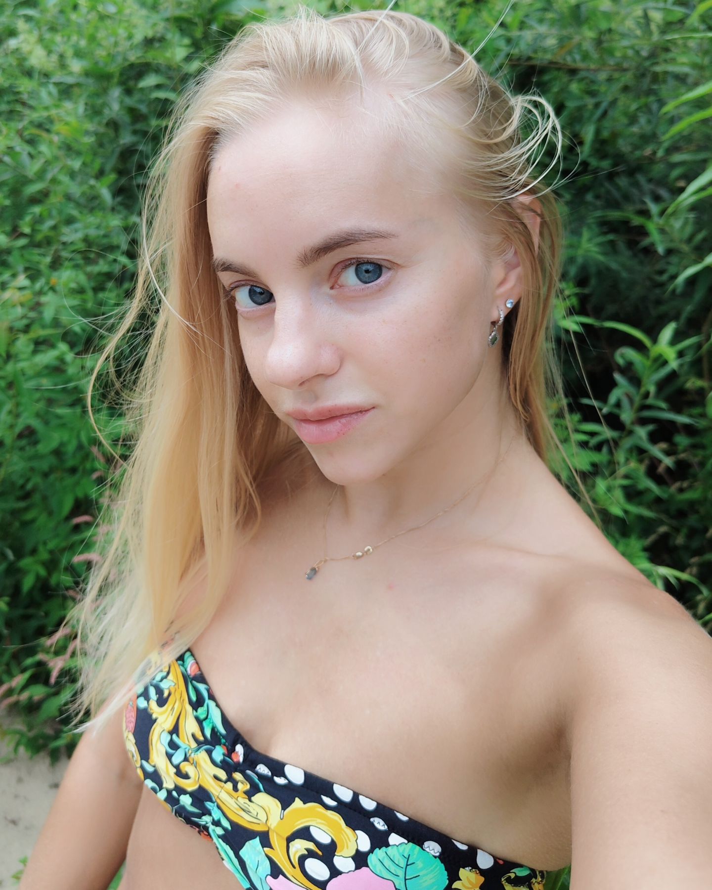 alen_m.i.r в LOOKY. . null