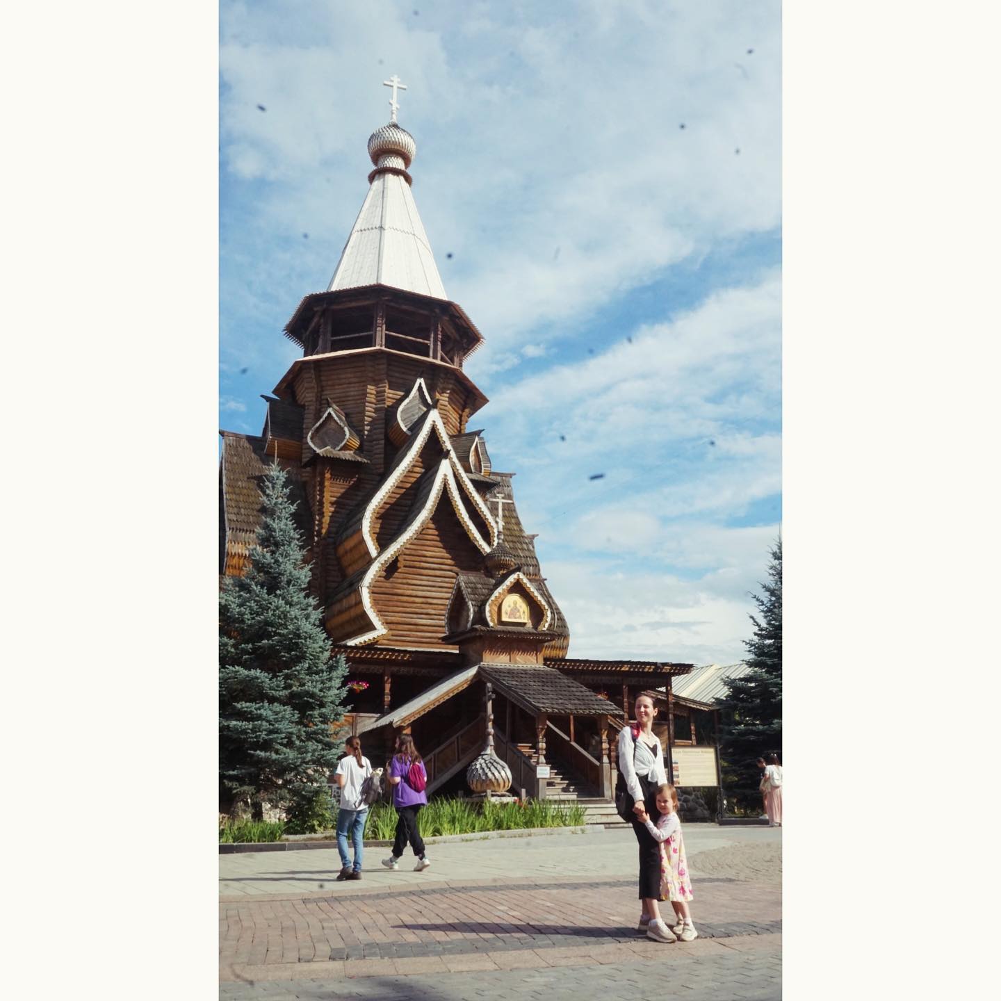 chornavalerka в LOOKY. . null