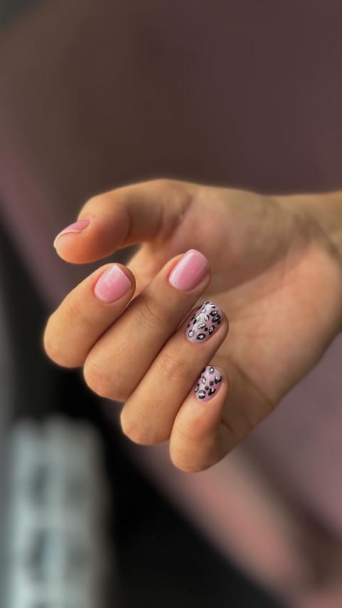 kriiisnailss in LOOKY. . 🚀💅🏼