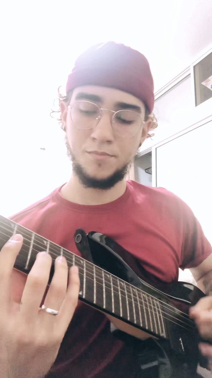𓂀 𝔼𝕕𝕦𝕒𝕣𝕕𝕠 ℙ𝕖𝕣𝕖𝕫 𓂀 в LOOKY. #metalhead,#punk,#piercetheveil,#metalcore,#cover,#guitar. texas is forever - p...