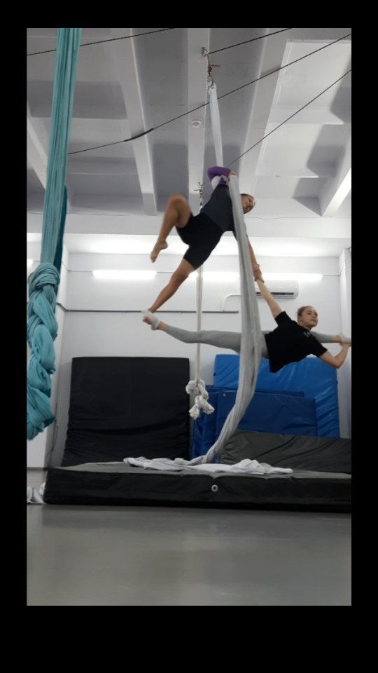 _eugenia_air в LOOKY. #aerialsilks,#aerial,#aerialsport. ✨ #aerialsilks #aeri...