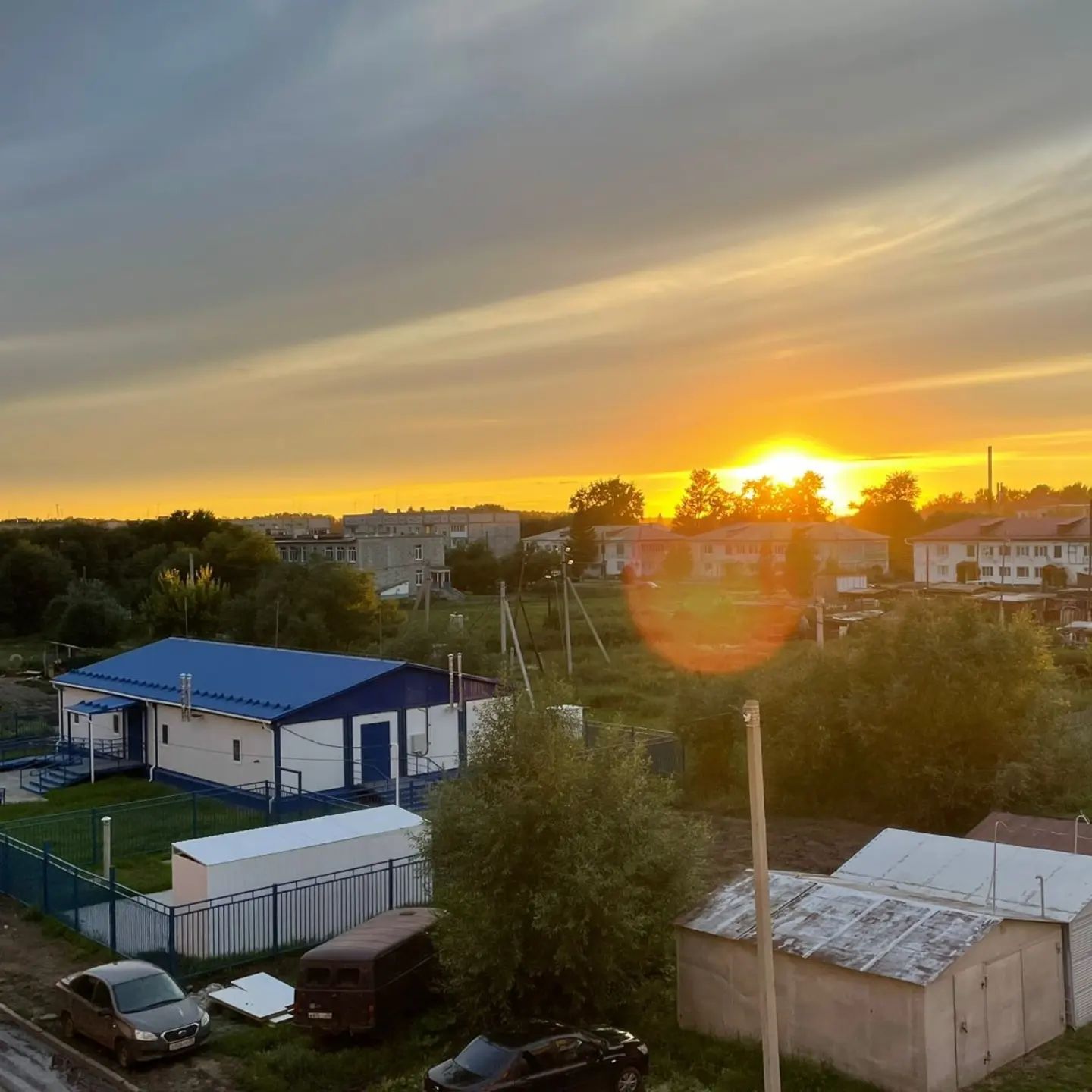 Elena в LOOKY. . Смена контрастов☀️😁