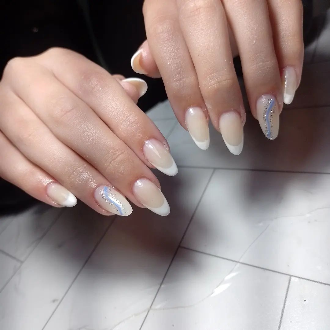 raquelbrazdesignerdeunhas in LOOKY. . Alongamento Delicado...