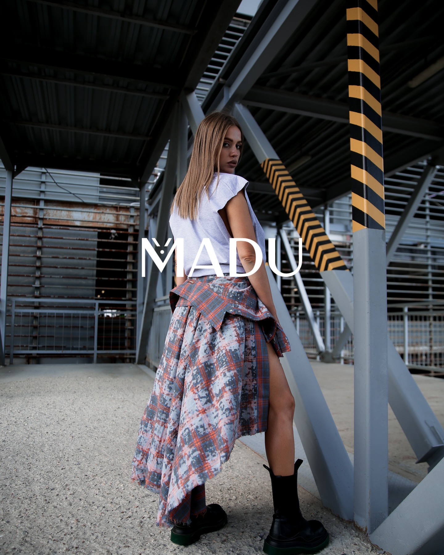 the_madu_brand в LOOKY. . Комплект выполнен из...