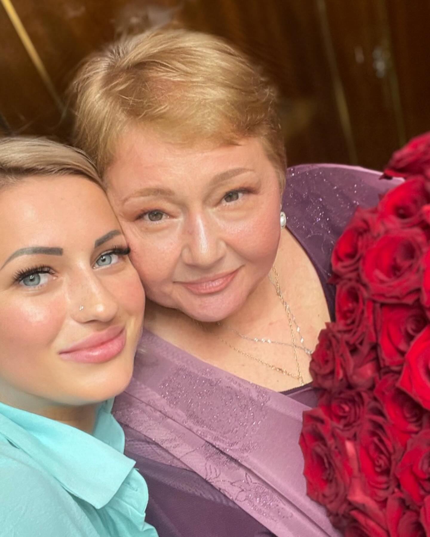mariyailyushenko в LOOKY. . Моя вселенская любов...