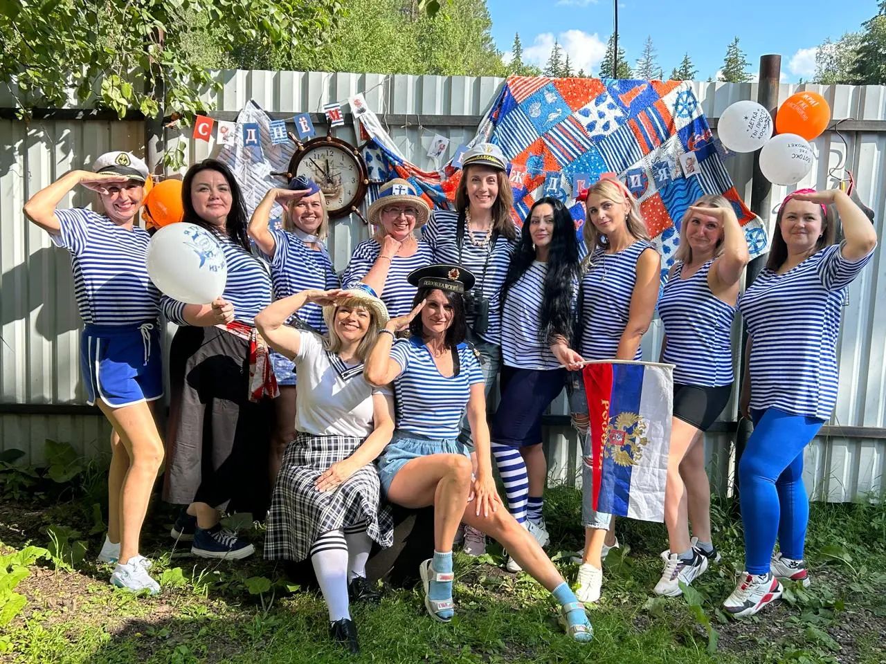 yulia_simashkina в LOOKY. #деньрожденияанюты🎉,#. Морячки🤍💙❤ #деньро...
