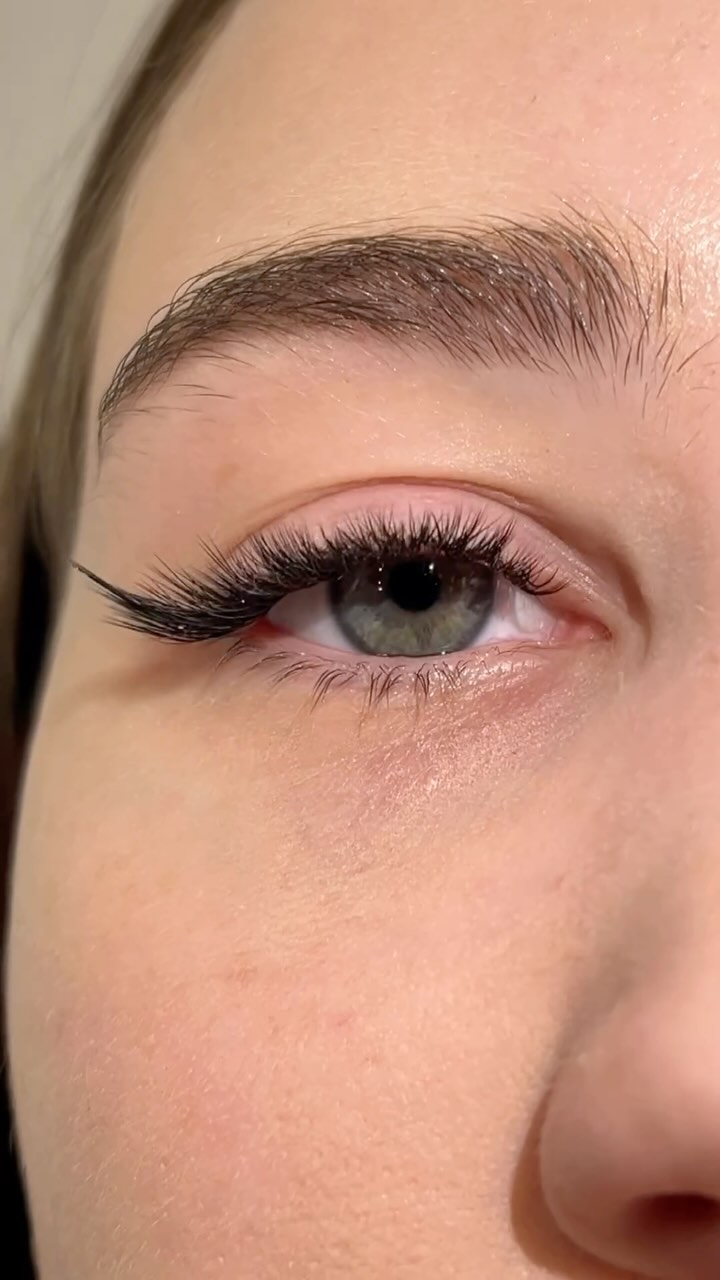 bina_lashes_brows в LOOKY. . Эффект лайнера, длин...