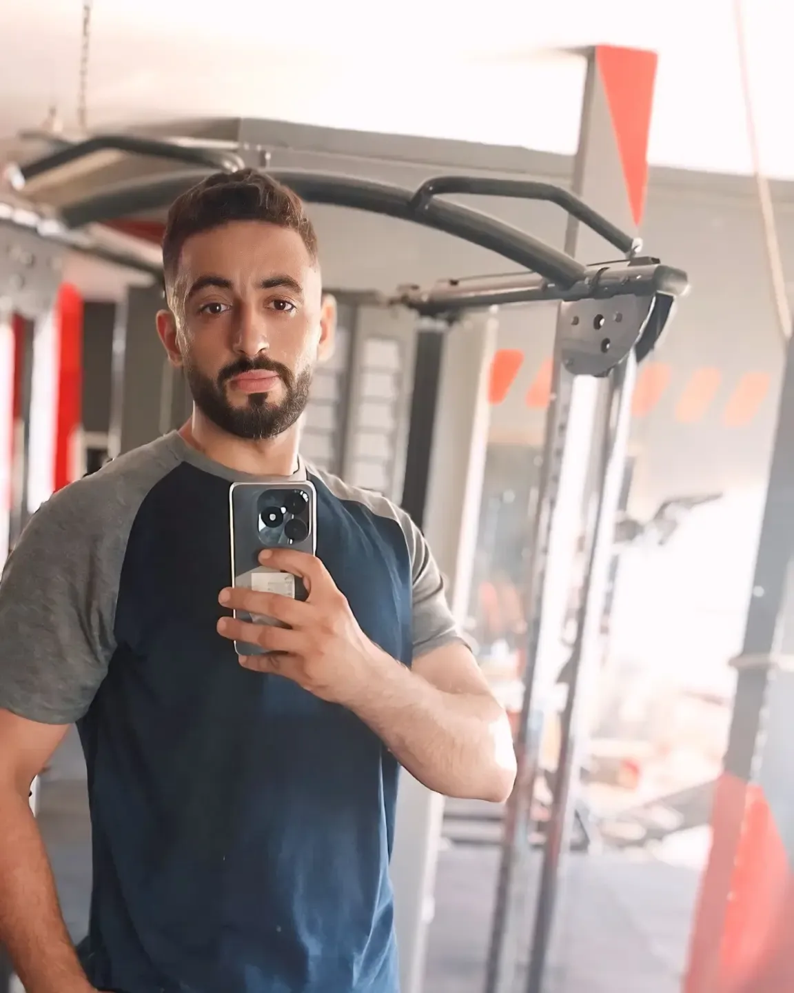 houssem.mrad в LOOKY. . @iron.gym.tn