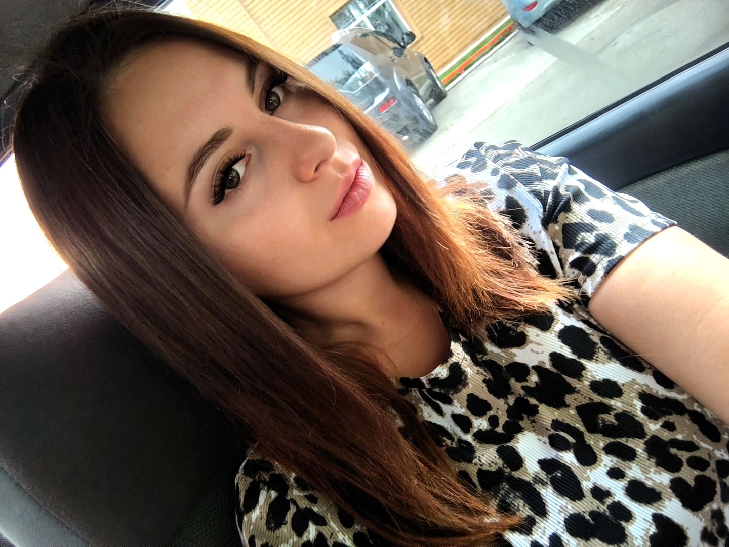 suradeeva_a в LOOKY. . null