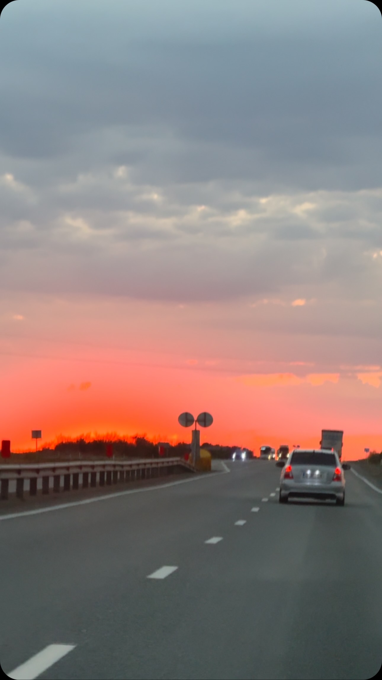 benksi_m в LOOKY. . Ловцы алых небес