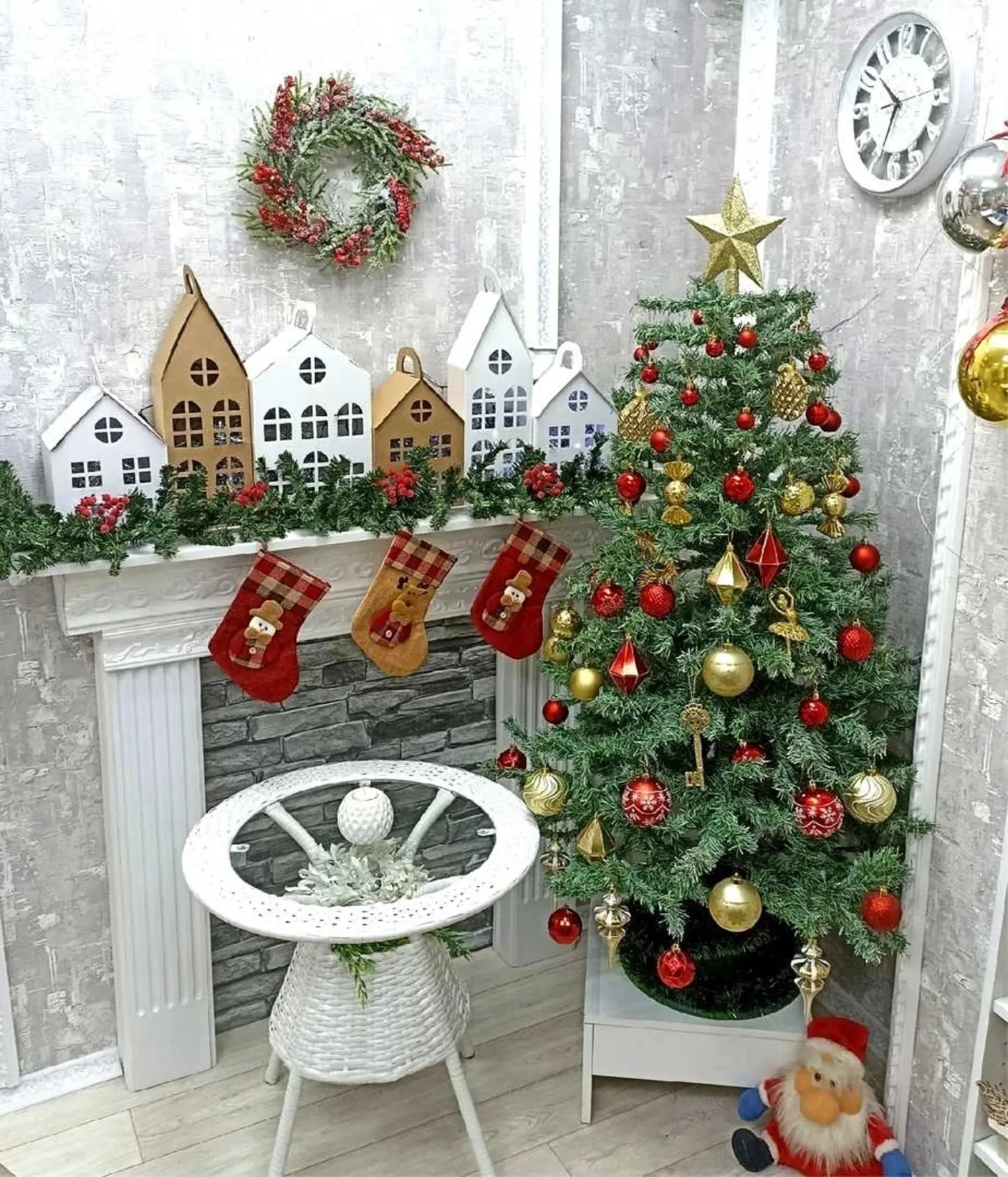 korobochka_ptz в LOOKY. #дом,#домизкартона,#домкоробка,#коробкадом,#домизкартона,#картонныйдом,#белыедомики,#рождество,#рождественскаядеревня,#новогоднийдекор,#рождественскийдекор,#деревняиздомиков,#новыйгод,#символгода,#деревня,#оформлениеокна,#новогоднееокно. Домики из плотного м...