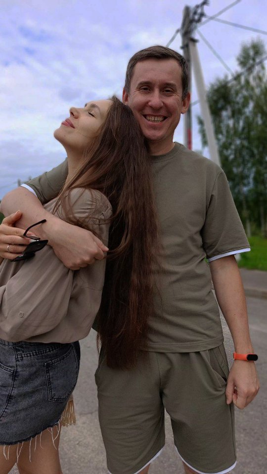 buldo3ep в LOOKY. #семья,#танцы,#смех. ну как-то так и живё...