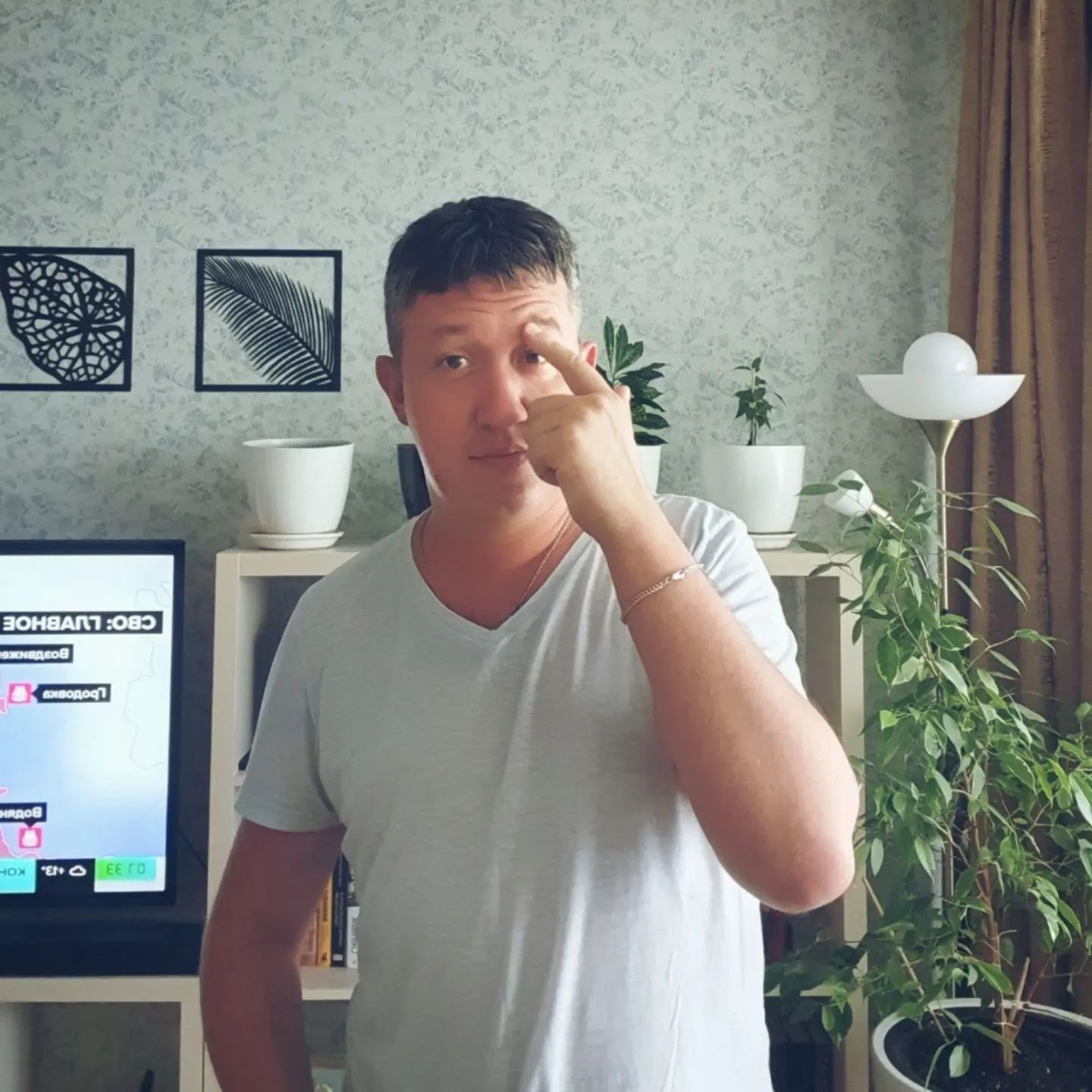 sergey.chirkov.84 in LOOKY. #утро,#запискиюриста,#наработукакнапраздник,#юрист,#радостибытия,#всехорошо,#философияличногопространства. Пасмурное утро понед...