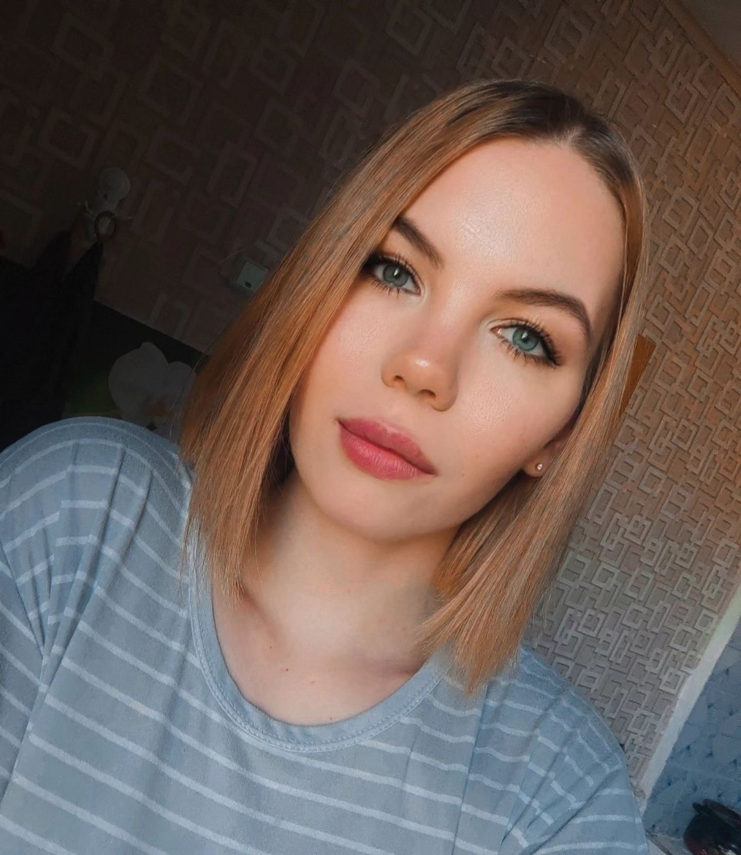 mademoiselle.yt в LOOKY. . null