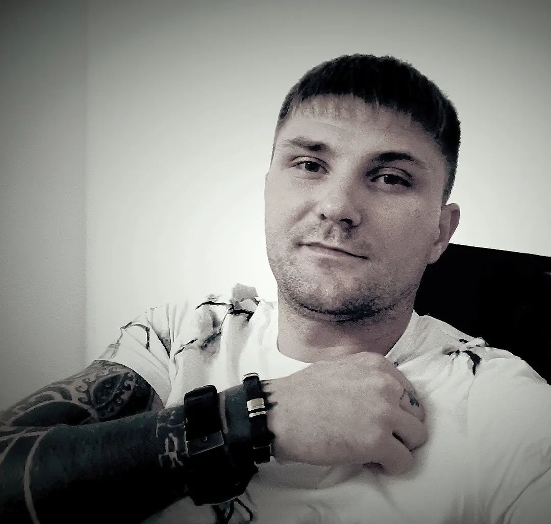 nekrasof_official в LOOKY. . null