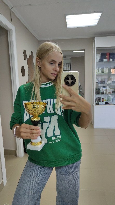 alen_m.i.r в LOOKY. #эстетистчебоксары,#липосомальныйпилинг,#здоровье,#красота,#лифтинг,#чебоксары,#чувашия,#кубок. Кубок приехал, пока ...
