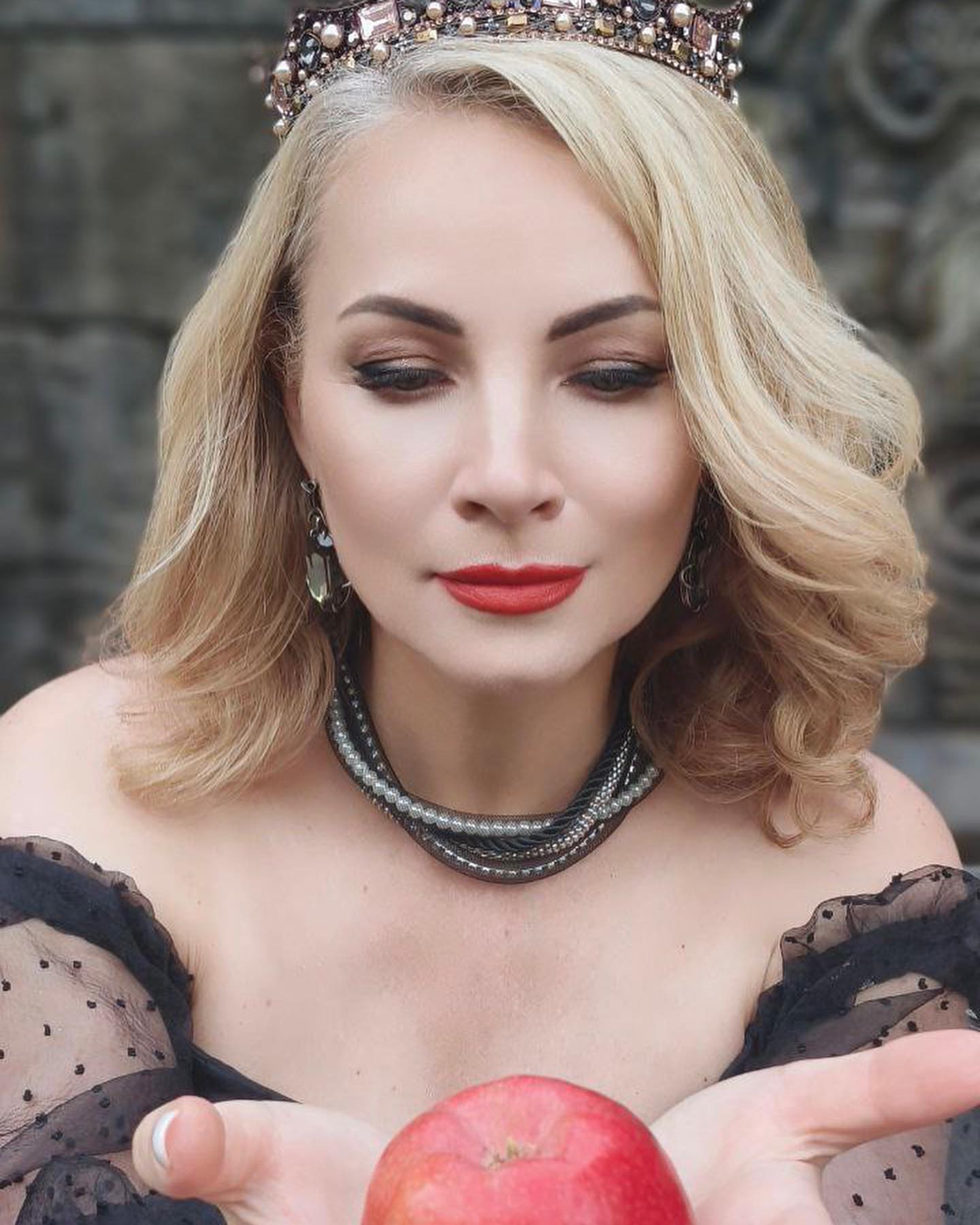 olga.belousova_photos в LOOKY. #мойавгуст,#замокгарибальди🏰. Мы не становимся ста...