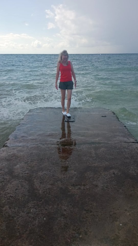 __nastya95__ в LOOKY. . null