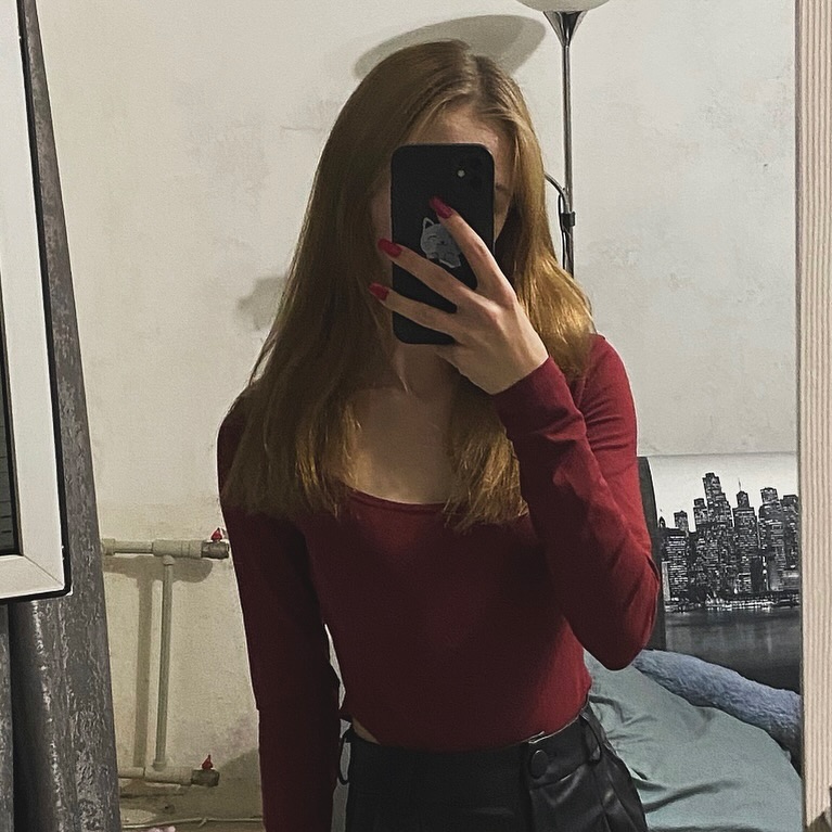_.elinochkaaa._ в LOOKY. . null