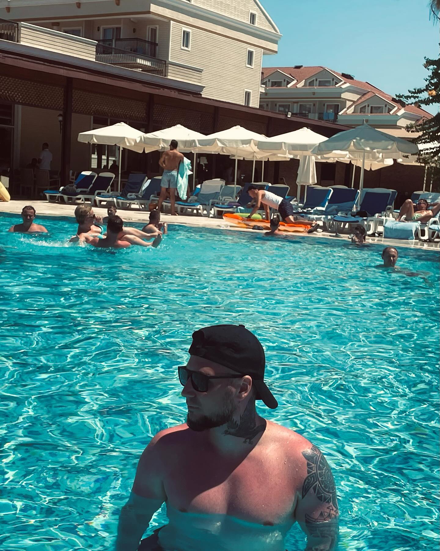 rogovoyalex в LOOKY. . @🇹🇷