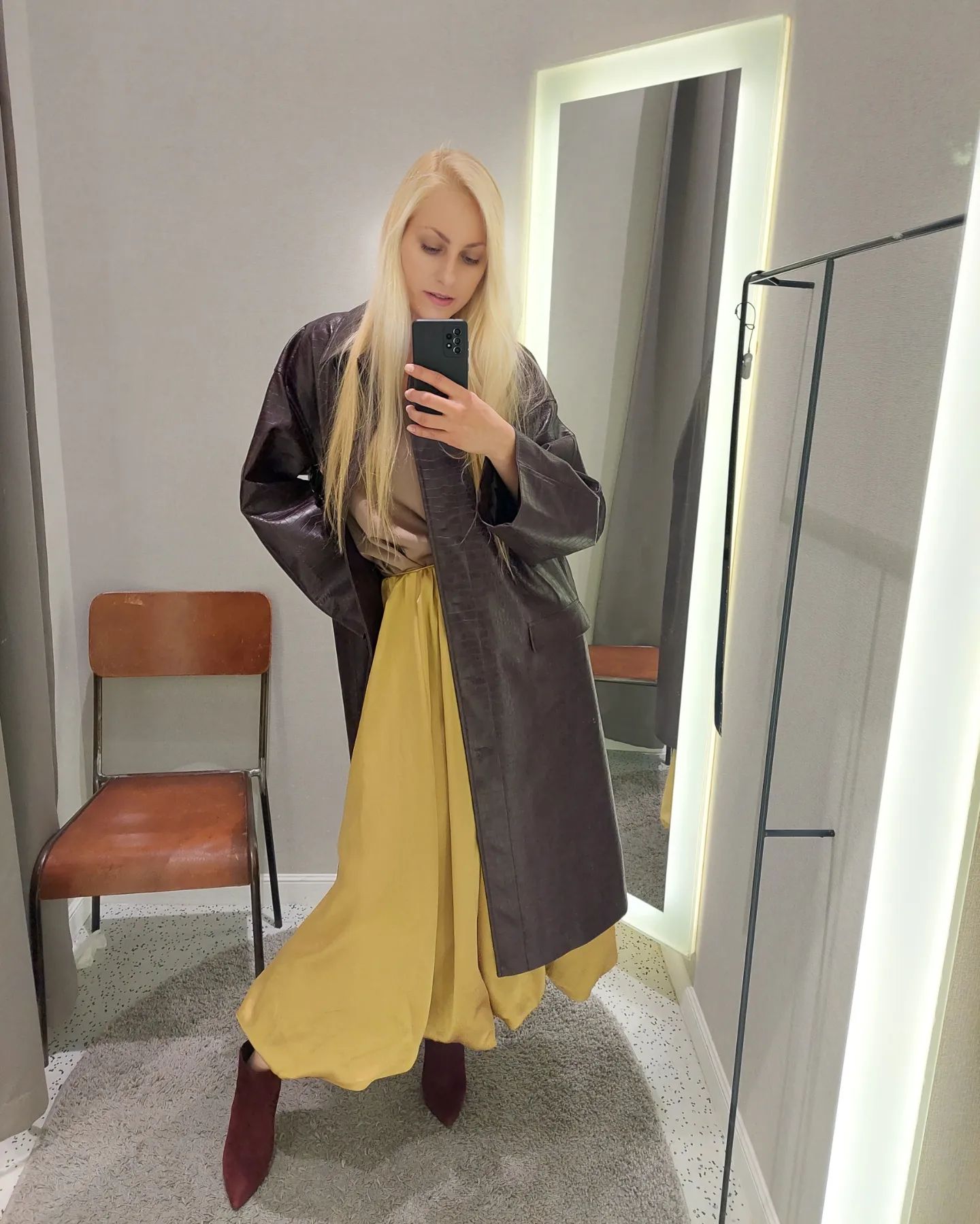 galina_nosareva_official в LOOKY. . Backstage 📽💃🏼
Пер...