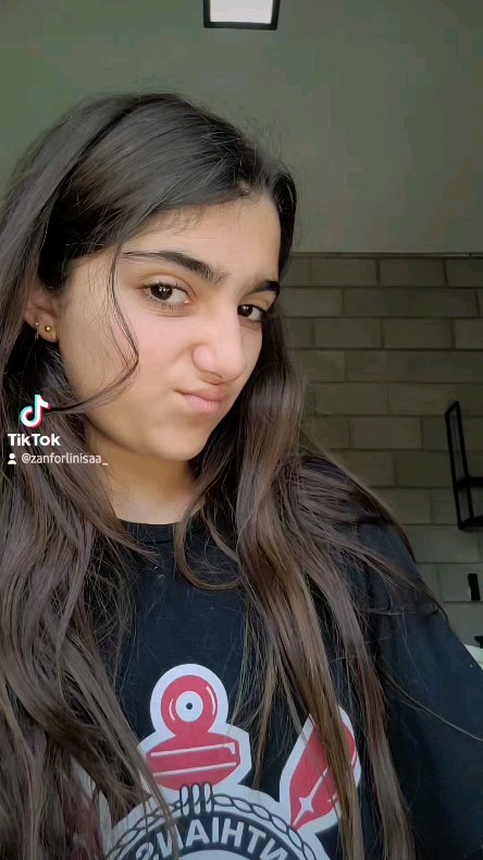 isa.zanfa_ в LOOKY. #fyp,#linda,#transição. OLHA ELA! 🤭💕#fy #f...