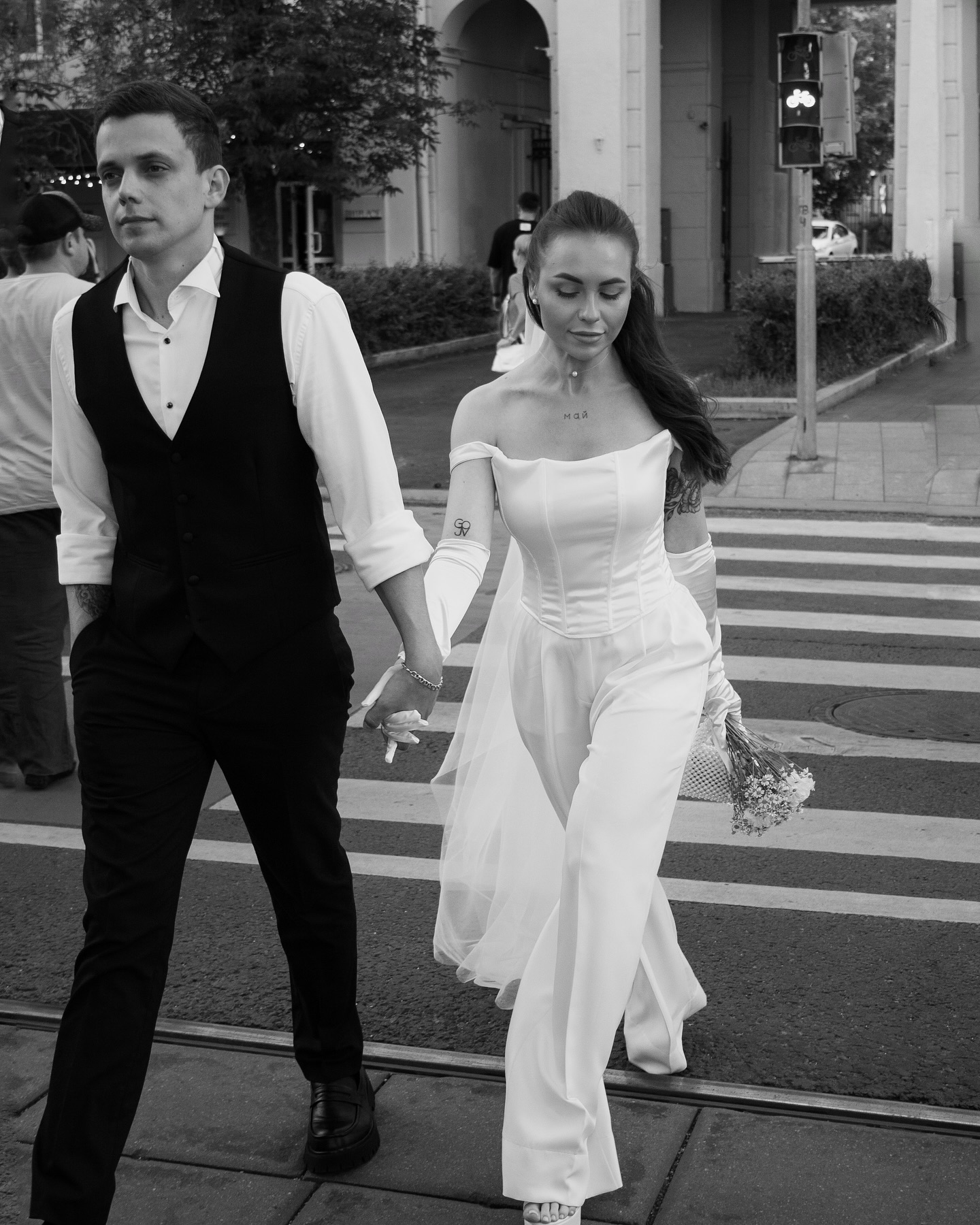 temqa64 в LOOKY. #wedding,#weddingday,#streetphotography,#weddingstreet,#weddinginspiration,#inspiration,#aesthetic,#aestheticwedding,#weddingmoscow. Красиво гуляем по ул...