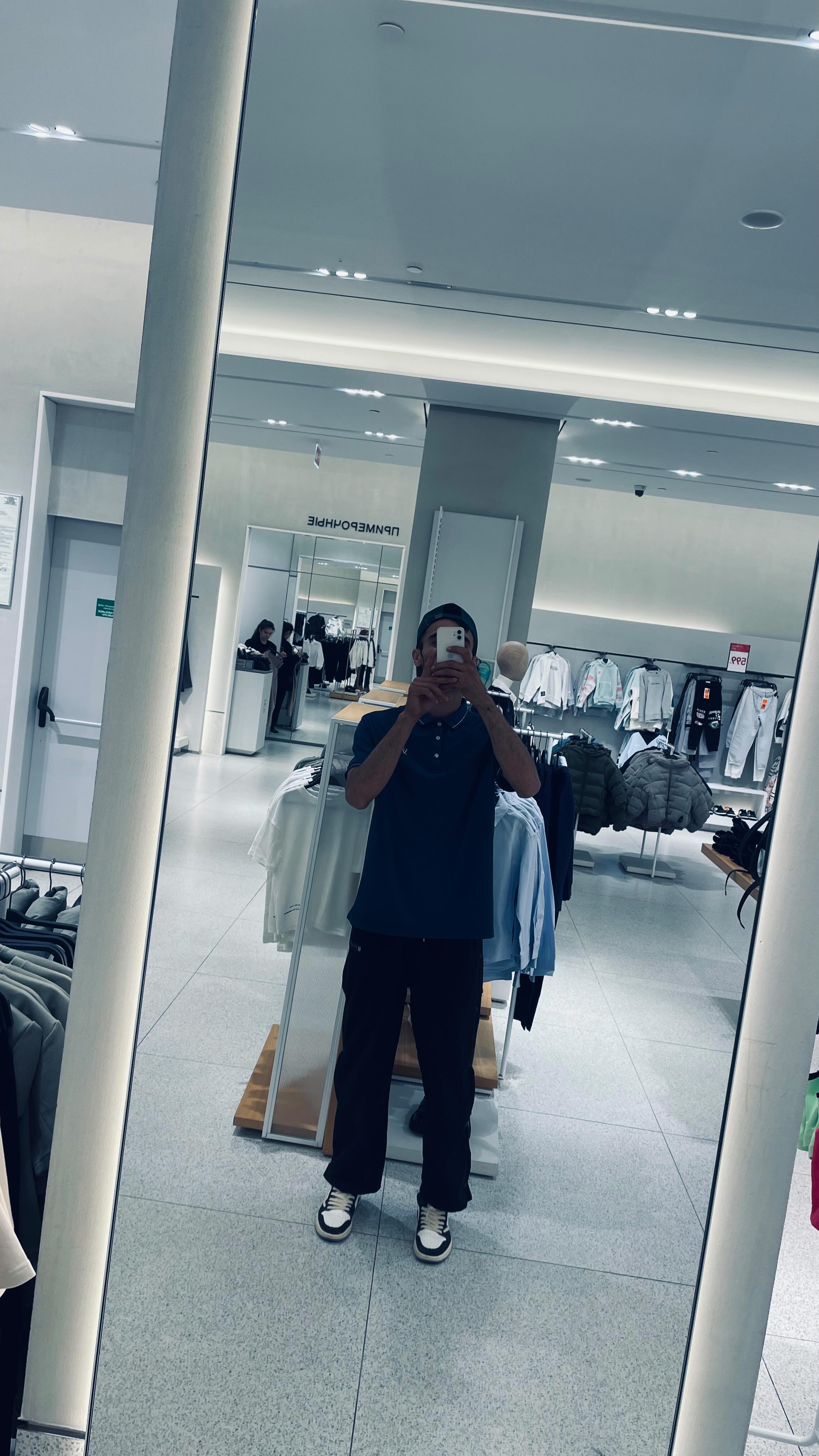 ruslan_oll в LOOKY. . null