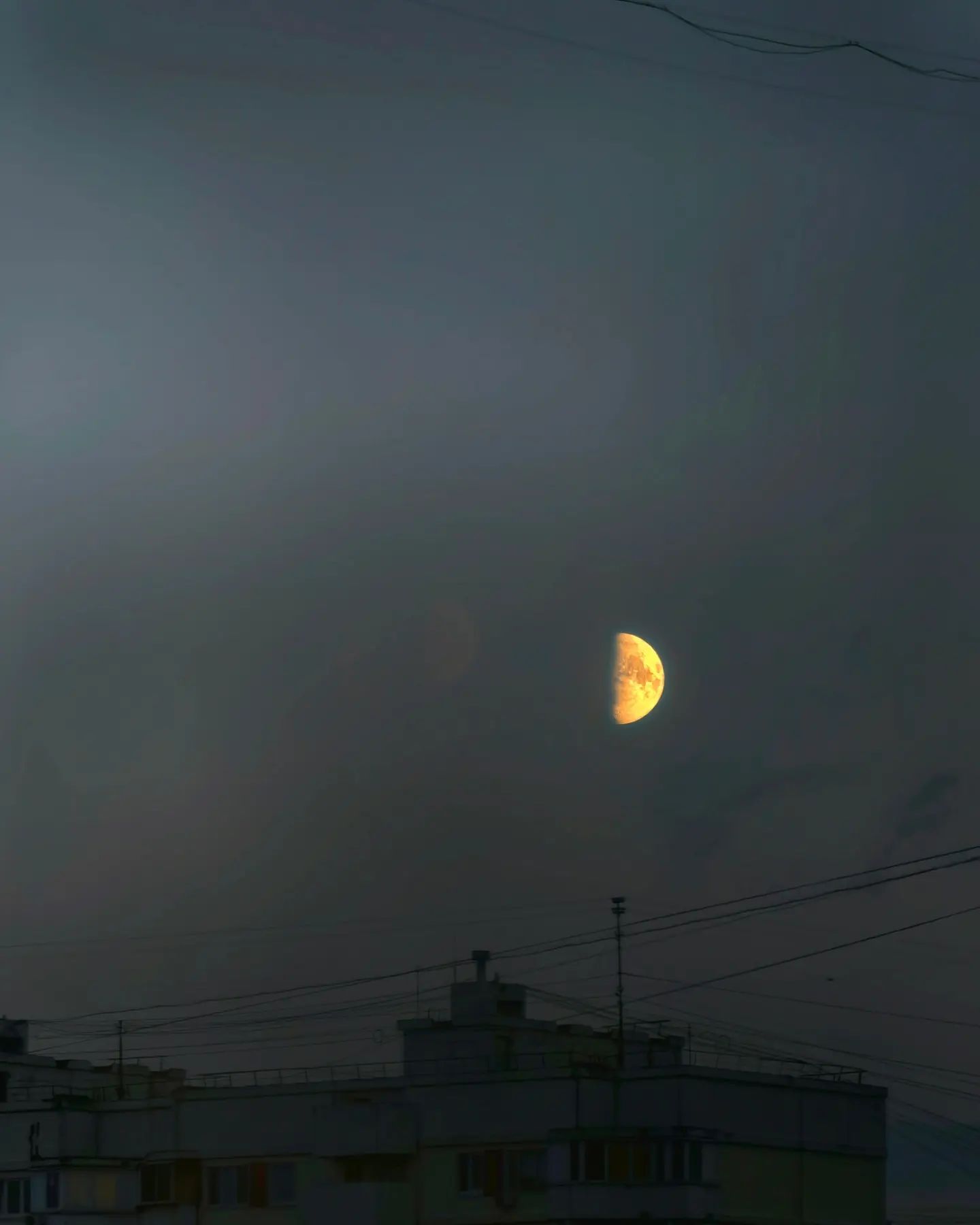 fatislana в LOOKY. #city,#luna,#life,#photo,#photography. #city #luna #life #p...