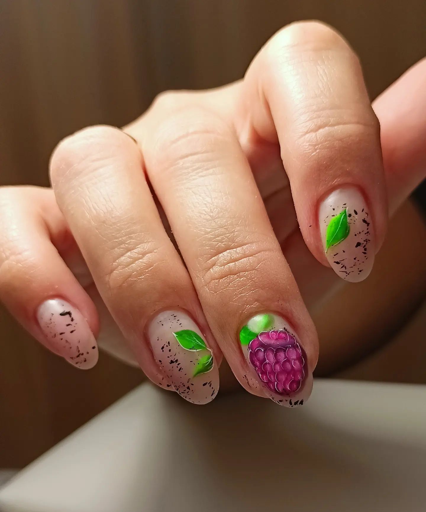 badurova_nail_service в LOOKY. #бадурованаталия,#ручнаяросписьшахты,#росписьногтейшахты,#студиякрасивыхлюдей. Давно я не рисовала ...