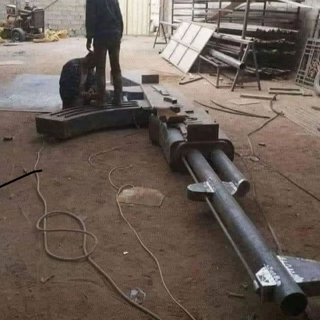 LOOKYROJAY в LOOKY. . My gun 🔫 is ready f...