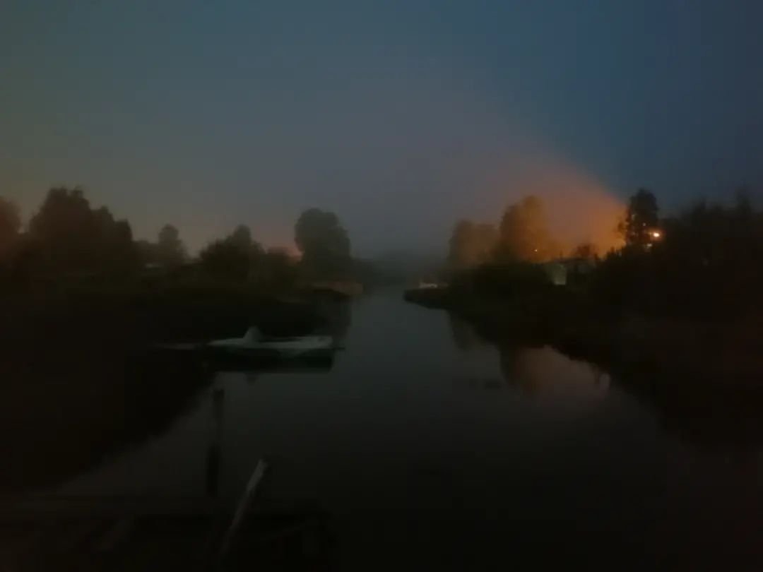 innkadolinka в LOOKY. . Будто нарисовано.
А ...
