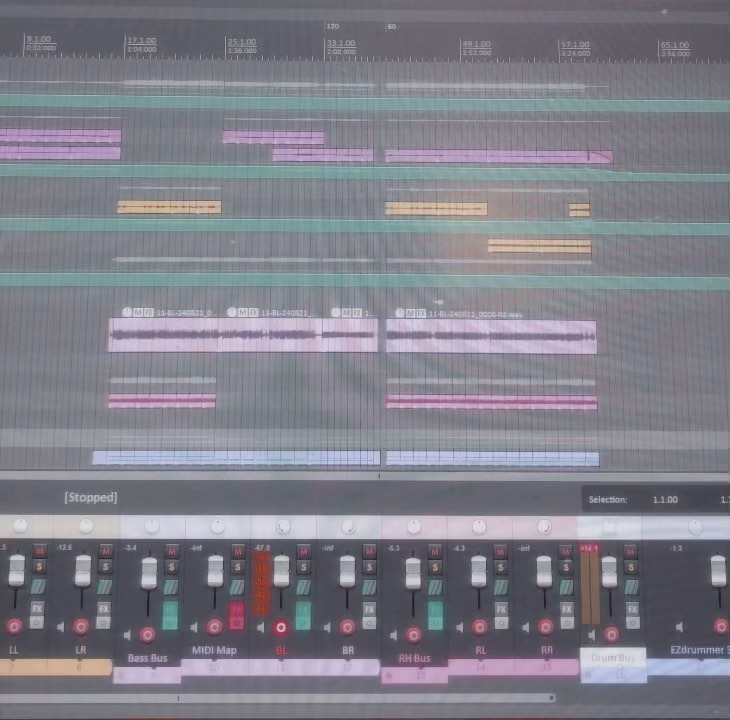 𓂀 𝔼𝕕𝕦𝕒𝕣𝕕𝕠 ℙ𝕖𝕣𝕖𝕫 𓂀 в LOOKY. . instrumental que hic...