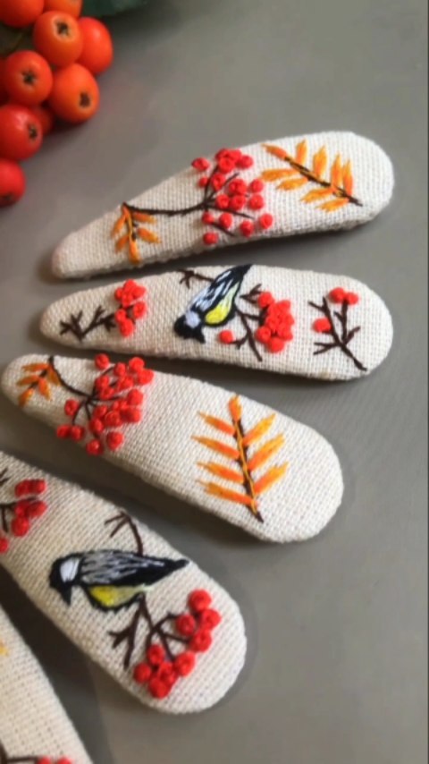 dochkinhvostik_54 в LOOKY. #рябина,#осень,#клик_клак_dh_54,#кликклак,#эстетика,#осеннеенастроение,#вышивка,#вышиваем,#образ,#дети,#аксессуары,#птицы. #рябина #осень #клик...