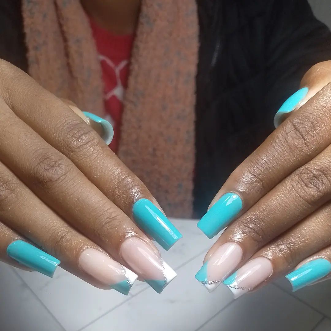raquelbrazdesignerdeunhas in LOOKY. . E essa cor meninas ?...