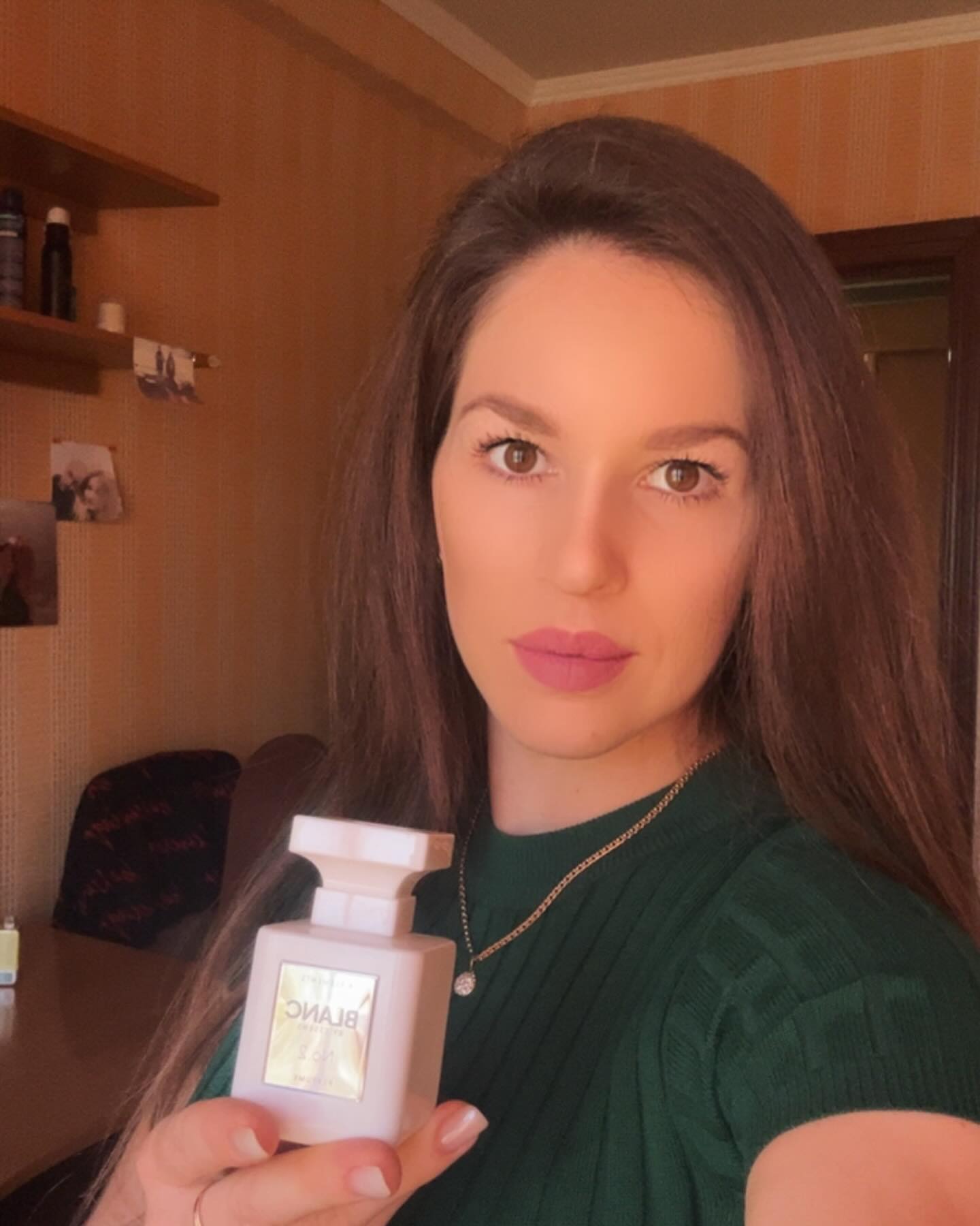 tatyana_essens_czech в LOOKY. #парфюм,#работанадому,#Essens,#pro_secret,#лучшаякоманда,#секретуспеха. Продолжаем🤩  И так,...