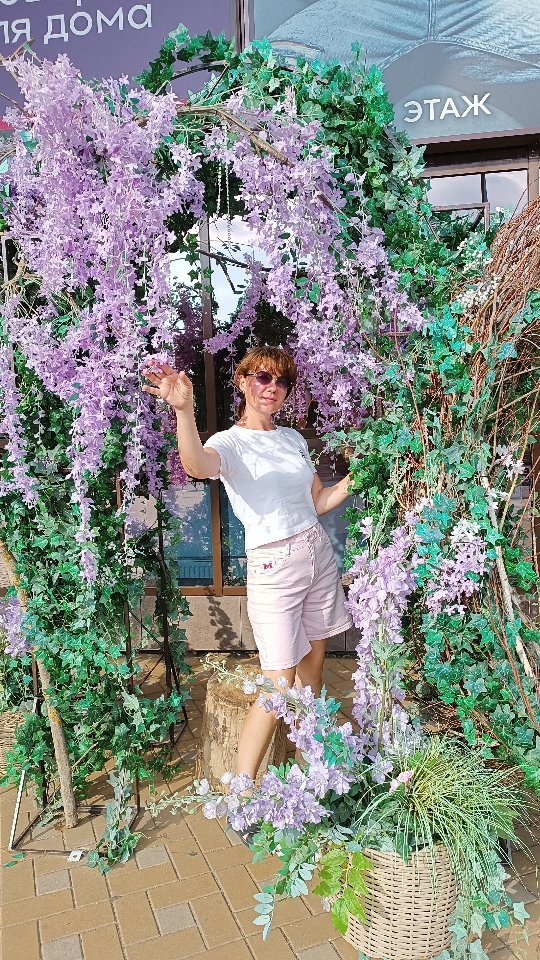 Екатерина в LOOKY. . Поддерживайте друзей...