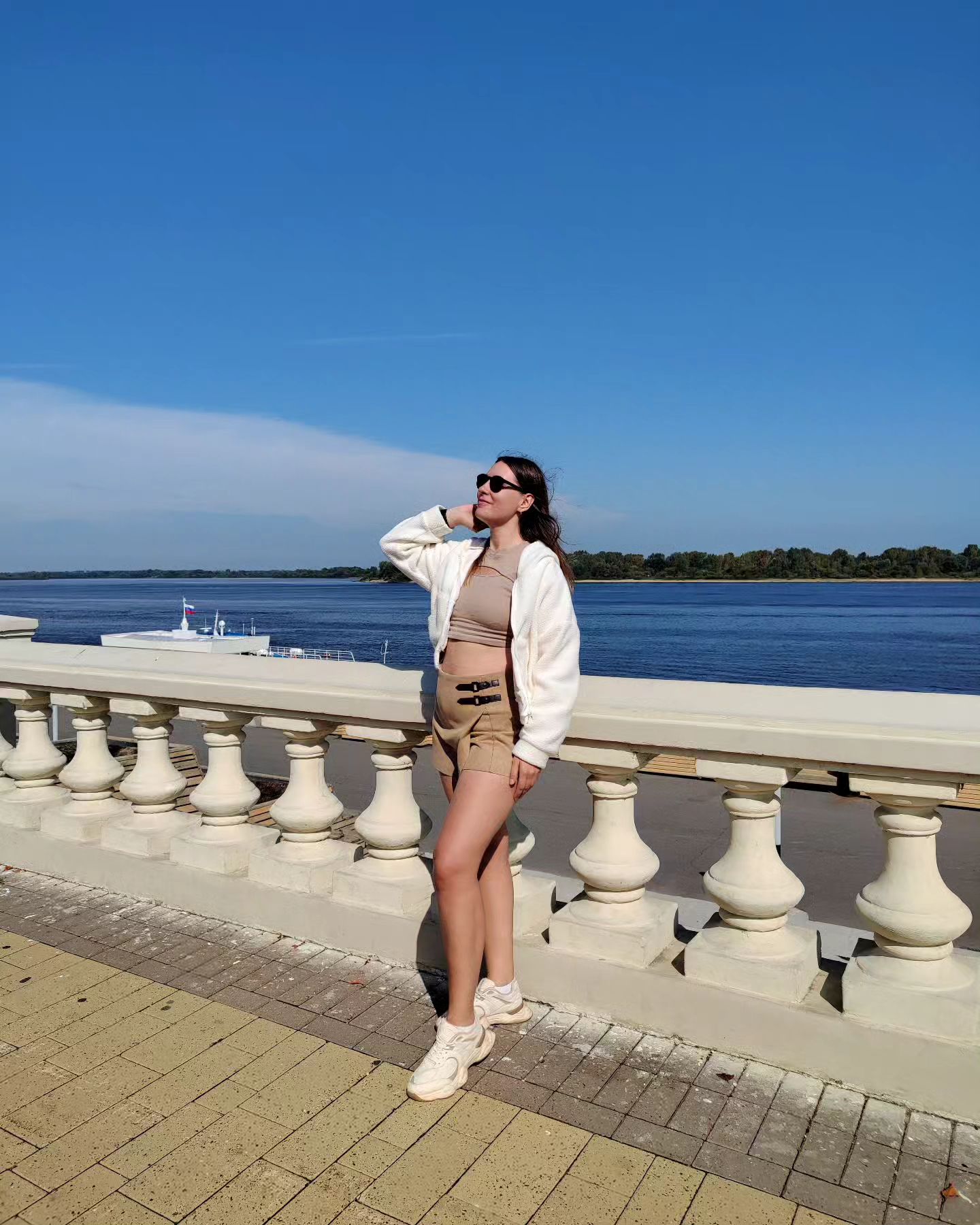 vishenka__vishenka в LOOKY. . null