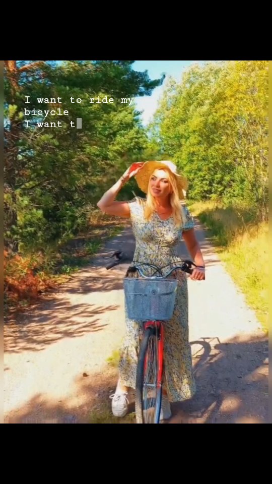 kata_cat в LOOKY. #bicycle,#nature,#photography,#summer,#sun,#pyörä,#kesä. 🚴...

#bicycle #nat...