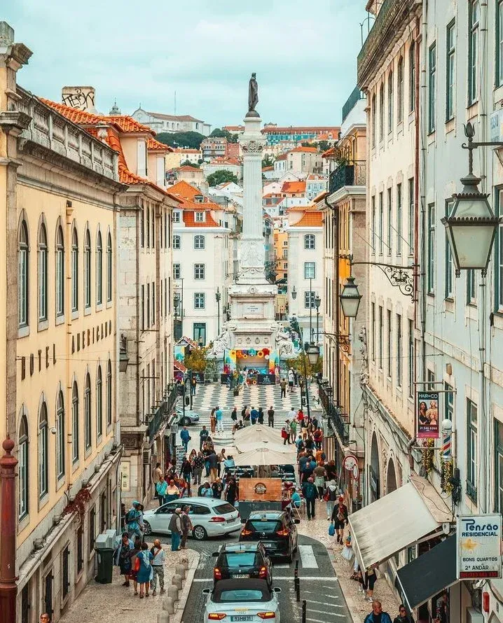 portugal_para_todos в LOOKY. #португалиядлявсех,#portugalparatodos. Лиссабон
Росиу
Сегод...
