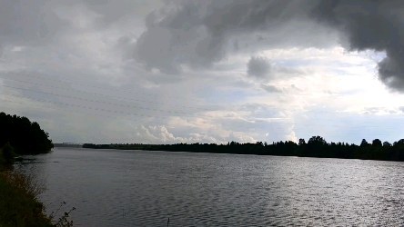 shurina_tin в LOOKY. #мои_фото_shurina_tin,#река,#волхов,#хмуроенебо,#широкаярека,#тучи,#sky,#volkhov,#bluesky,#gloomysky. Могучая река Волхов....