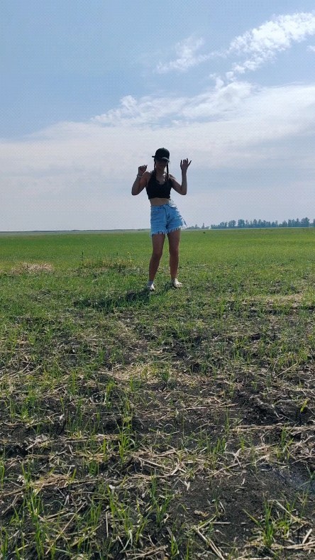 kariglazka.kotya в LOOKY. #лето,#спорт,#танцы,#счастье,#удача,#любовь,#август,#вмоменте,#солнце. Осталось меньше неде...